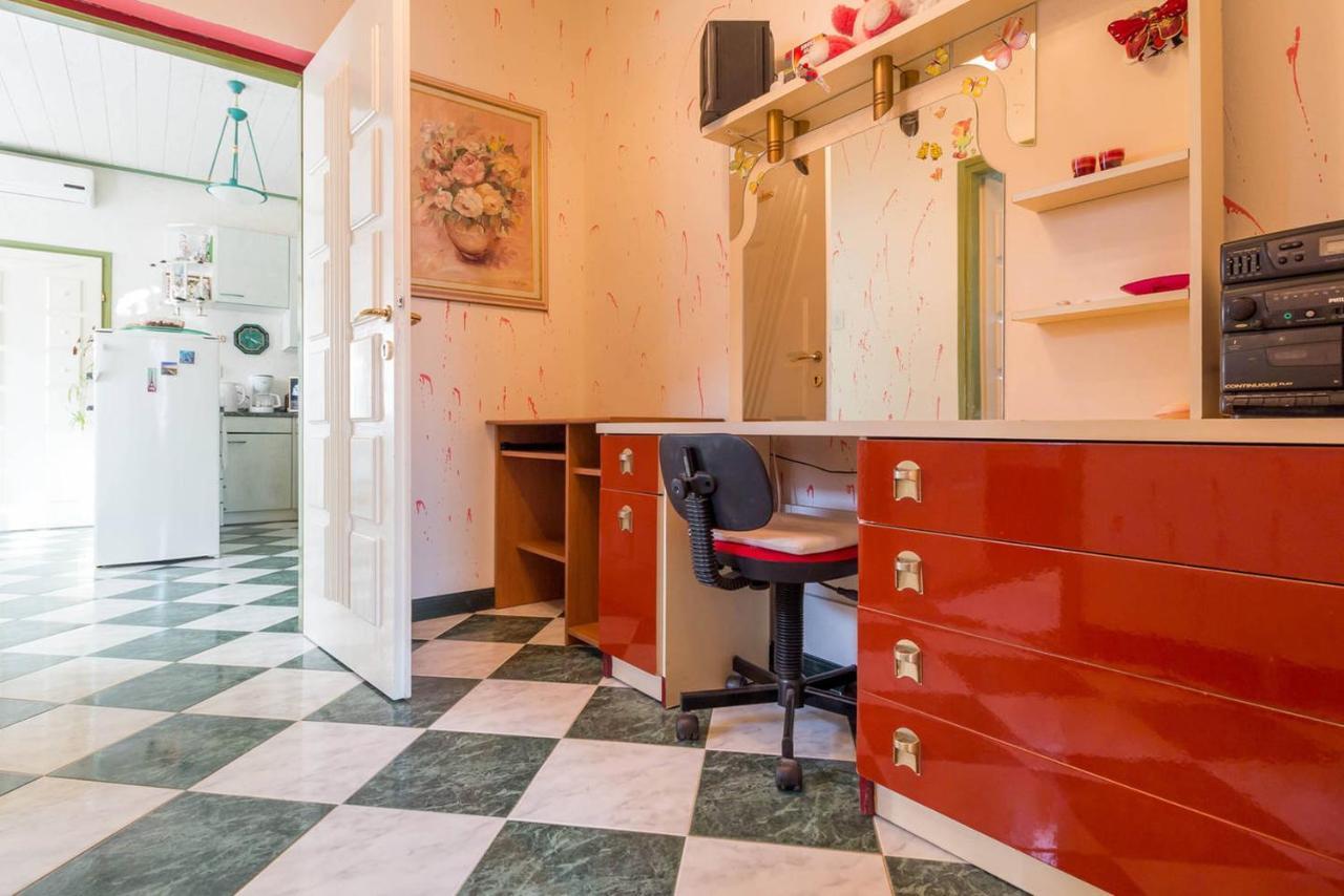 Apartamento Kuca Za Odmor Lucy Pula Exterior foto