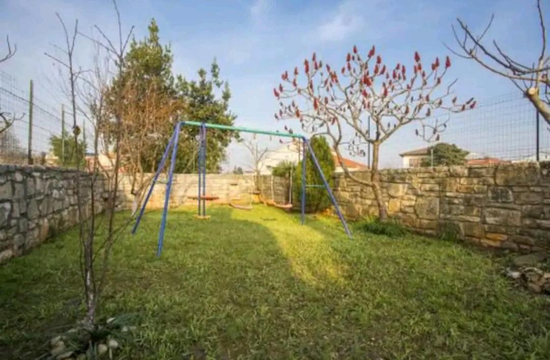 Apartamento Kuca Za Odmor Lucy Pula Exterior foto